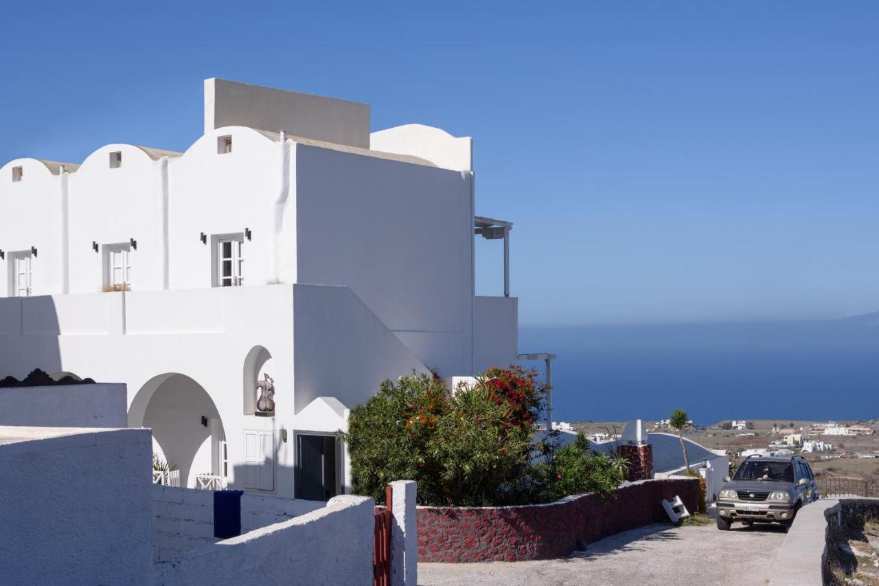 Muses Cycladic Suites Oía Exterior photo