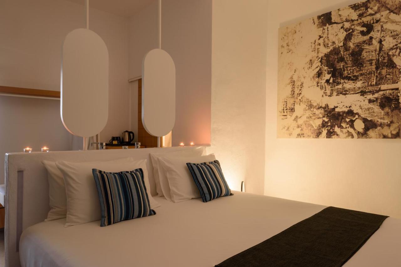 Muses Cycladic Suites Oía Exterior photo