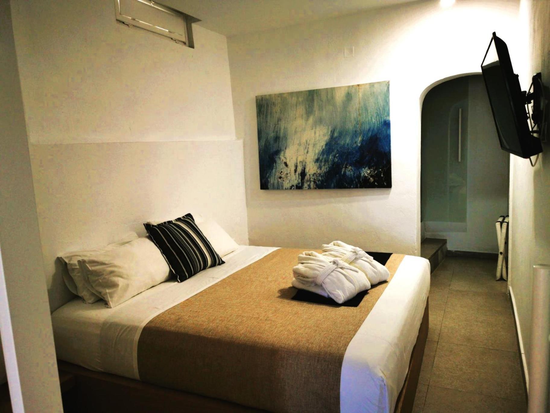 Muses Cycladic Suites Oía Exterior photo