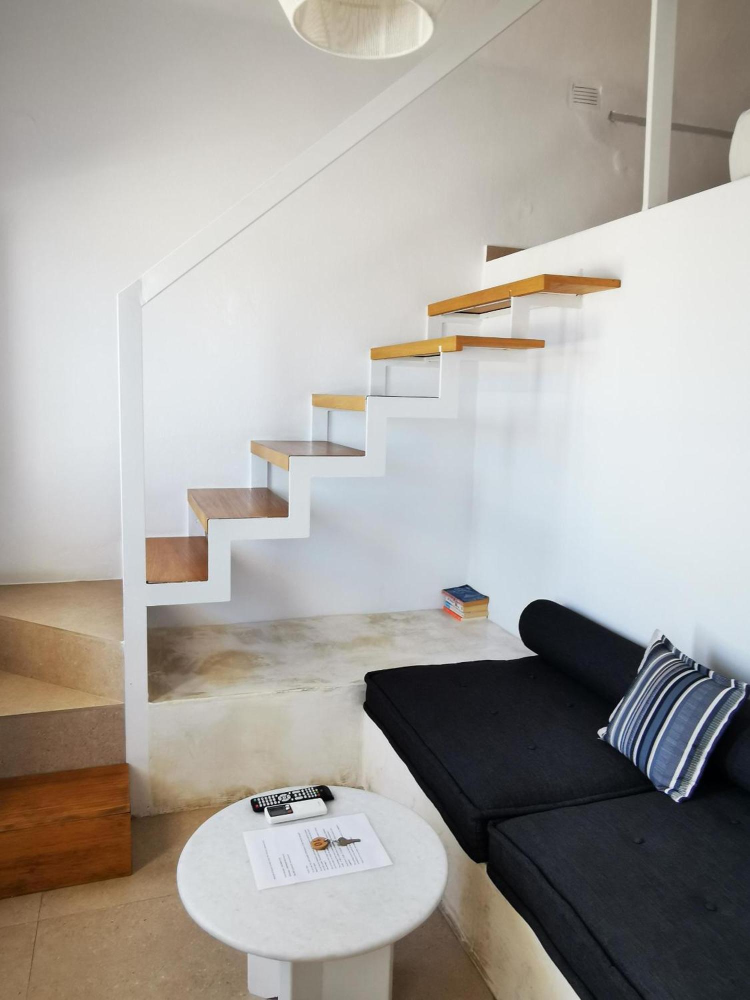 Muses Cycladic Suites Oía Exterior photo